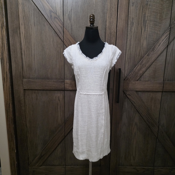 Rebecca Taylor Dresses & Skirts - LAST CHANCE Rebecca Taylor Cream Textured V-Neck Fringe Midi Dress